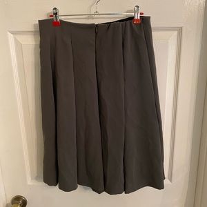 Uniqlo green/grey skirt